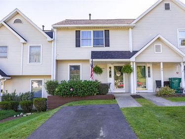 27 Old Meadow Court , Livonia, NY 14487