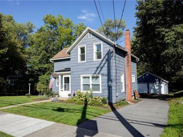330 Vienna Street, Newark, NY 14513