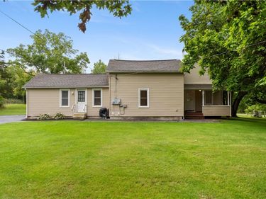 7467 Livonia Station Road , Hemlock, NY 14466