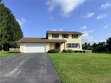 7171 Meadowview Drive , Lima, NY 14485