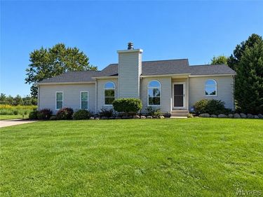 6289 Aiken Road, Lockport, NY 14094