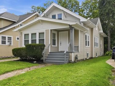 131 Highgate Avenue, Buffalo, NY 14214