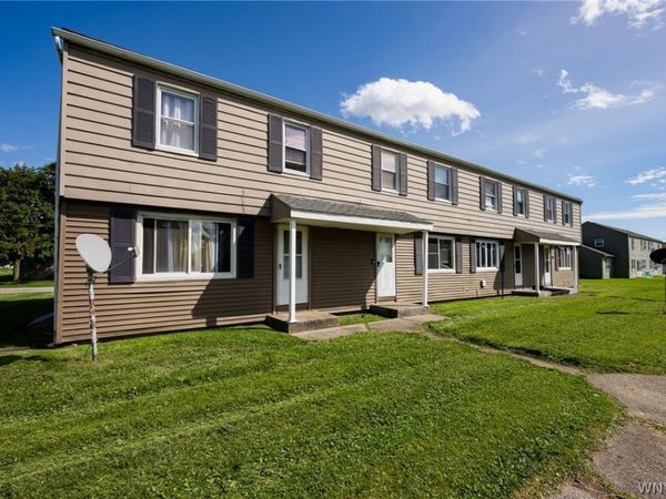 48 Windwood, Unit D, Buffalo, NY 14225