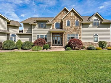6715 Northwoods Road , Arcade, NY 14009