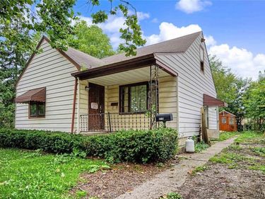 2718 Welch Avenue , Niagara Falls, NY 14303