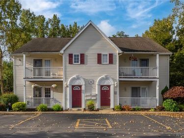 32 Brookfield Lane, Unit 3, Buffalo, NY 14227