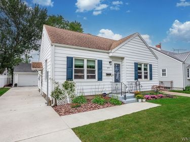 233 Orchard Drive, Buffalo, NY 14223
