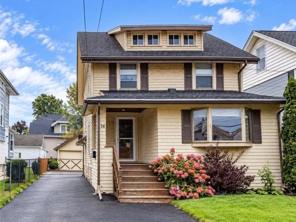 58 Oak St, Batavia, NY 14020