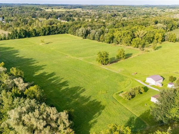 Dewey Road, Shortsville, NY 14548