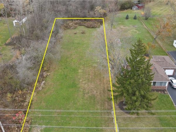 Upper Mountain Road, Lewiston, NY 14092
