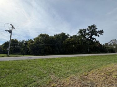 1194 Quaker Road , Barker, NY 14012