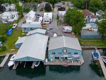 16 Bethune Street , Alexandria Bay, NY 13607