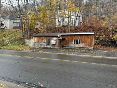 128 Chestnut Street , Oneonta, NY 13820