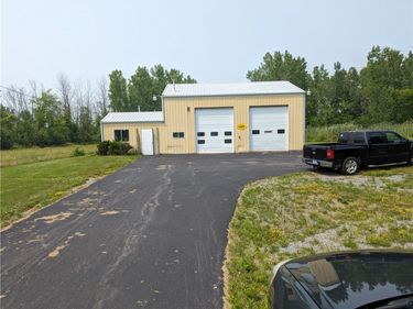 1576 Ridge Road, Webster, NY 14580