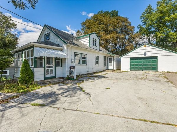 17 High Street, Pittsford, NY 14534