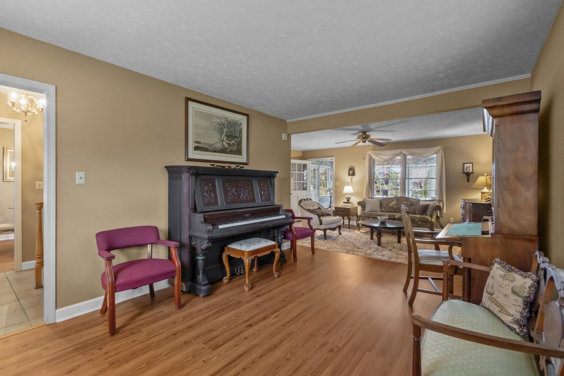 313 N Oak Dr. Photo 11