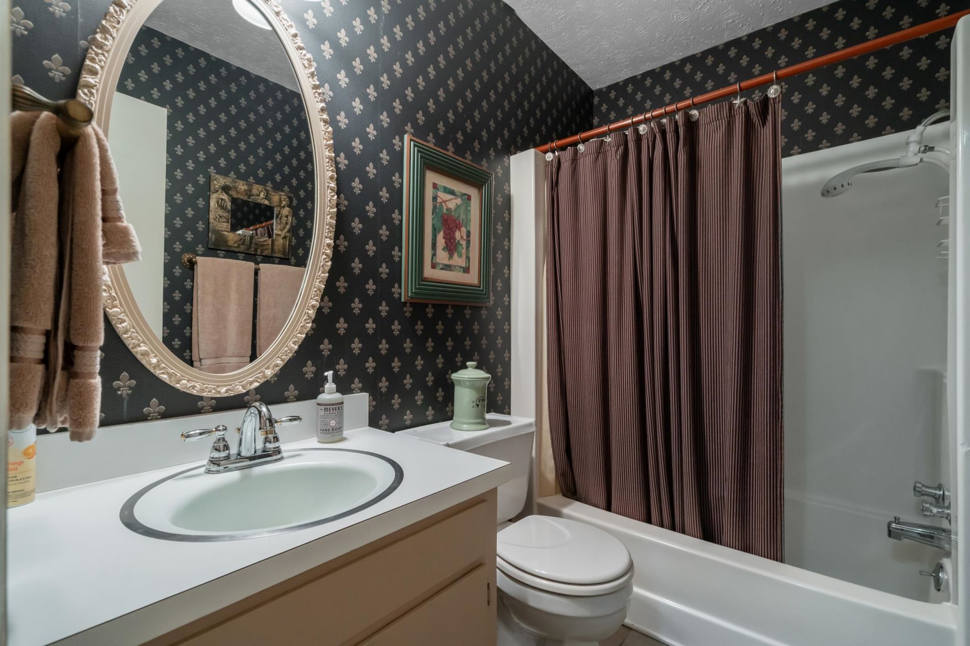 313 N Oak Dr. Photo 33