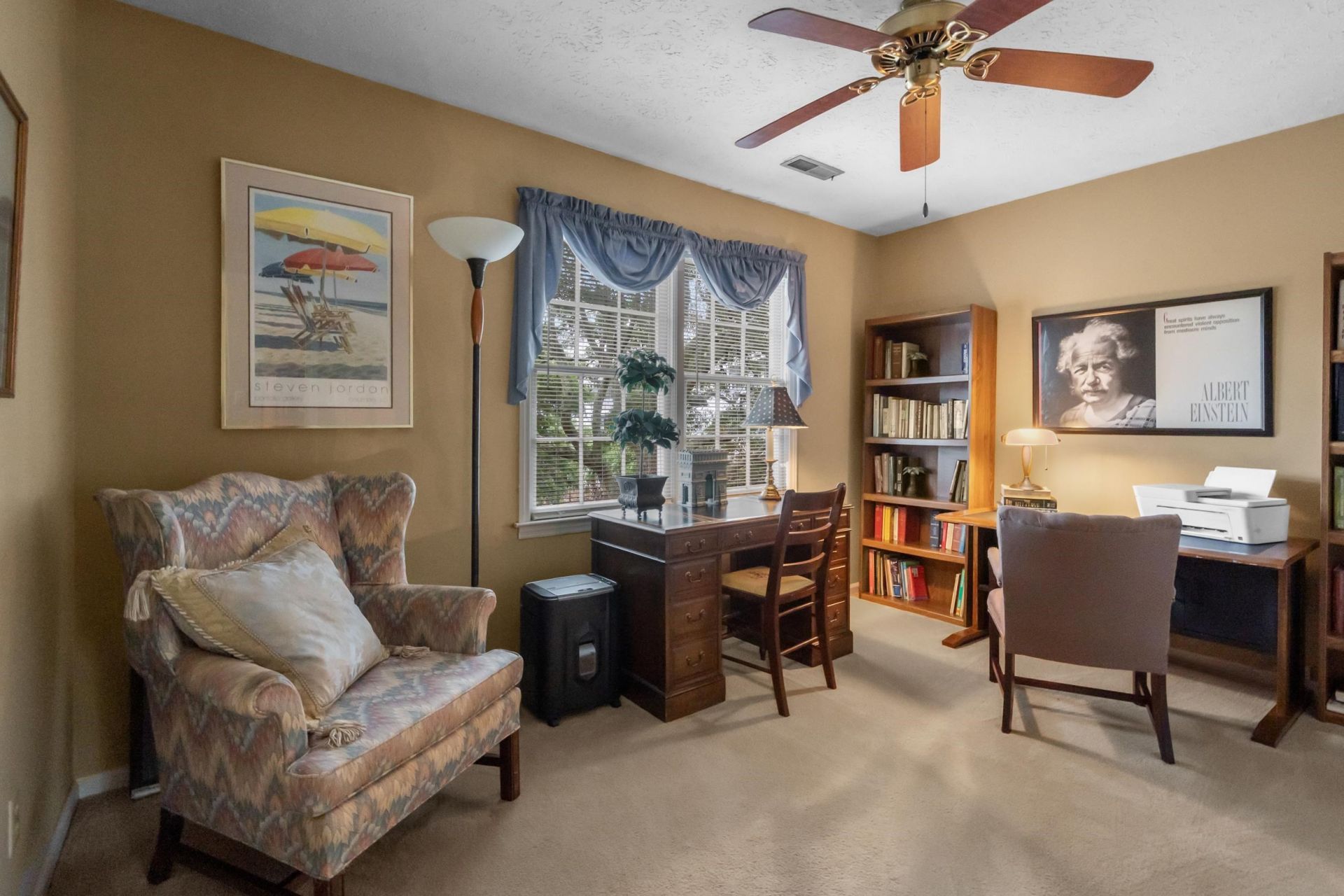313 N Oak Dr. Photo 34