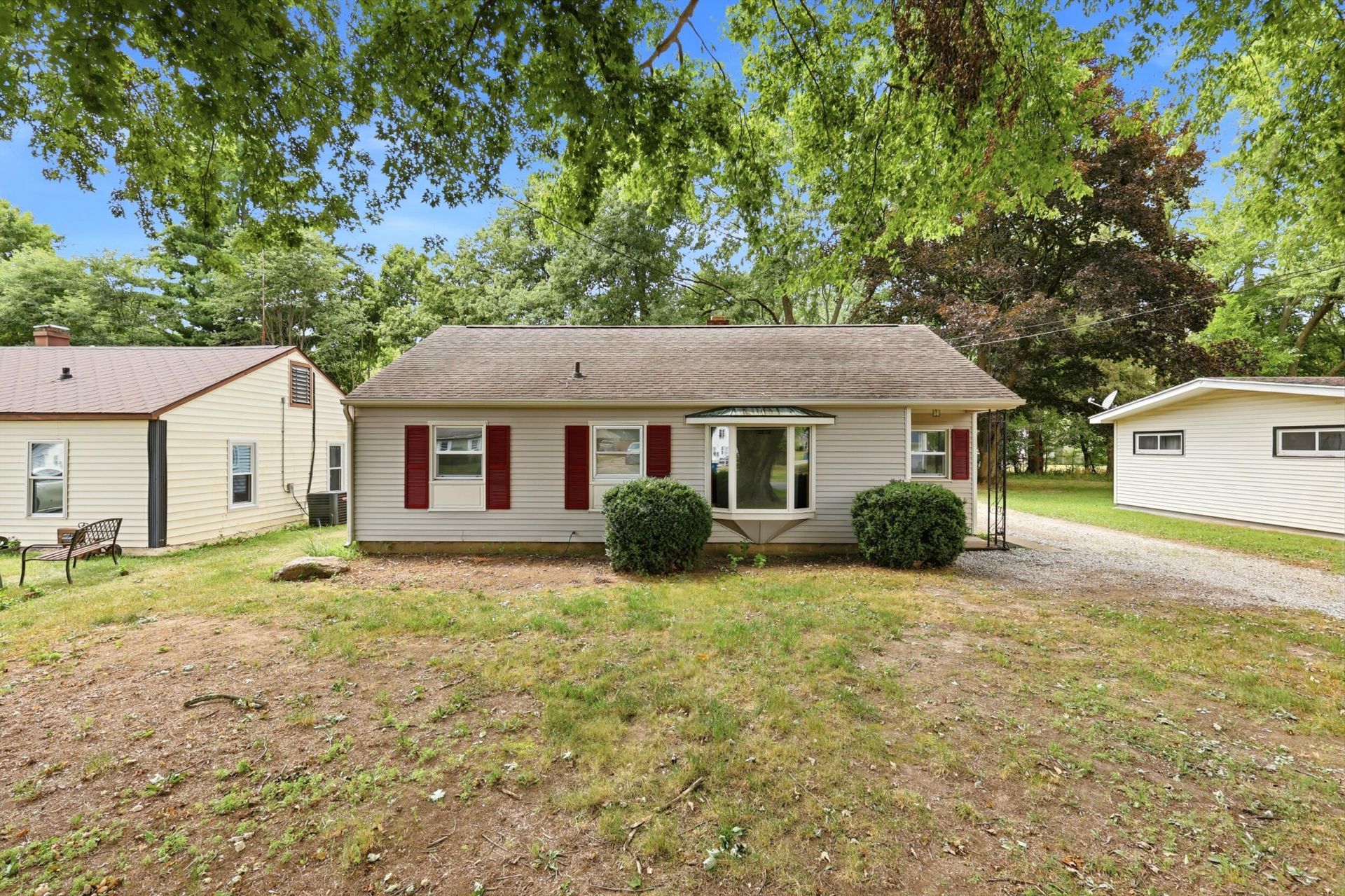 627 Clearview Street, Kalamazoo, MI 49048 Main Photo