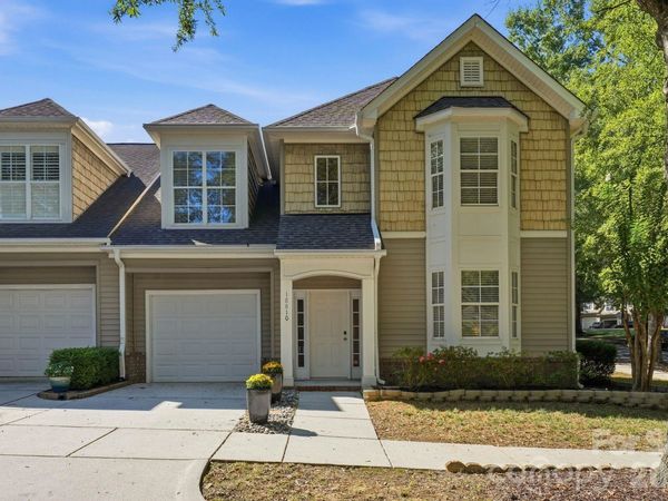 18810 Cloverstone Circle, Cornelius, NC 28031