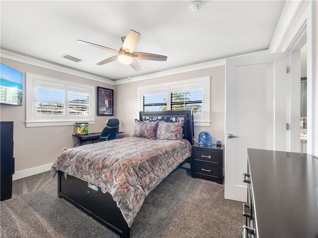 1912 SE 33rd Ter, Cape Coral, FL 33904 Photo