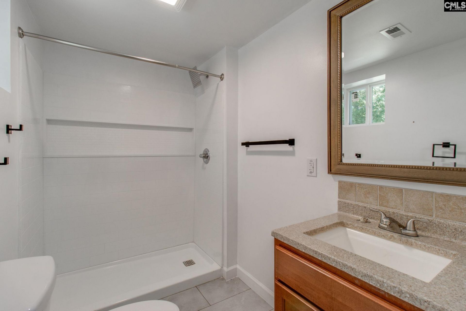 2209 Altas Road  Photo 24