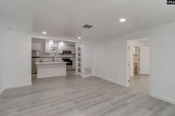 2209 Altas Road  photo 4