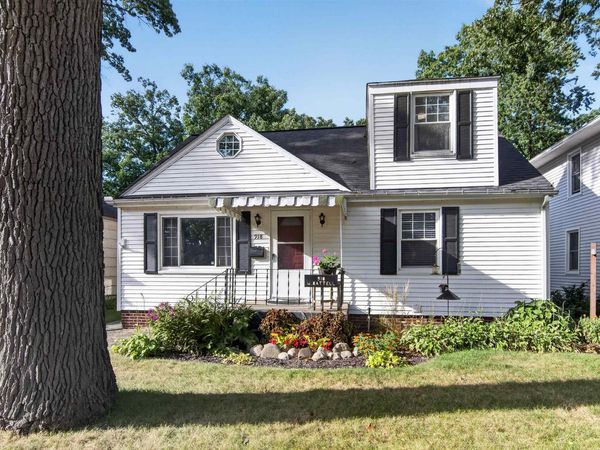 918 W Battell Street, Mishawaka, IN 46544