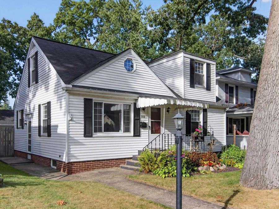 Property Image 4