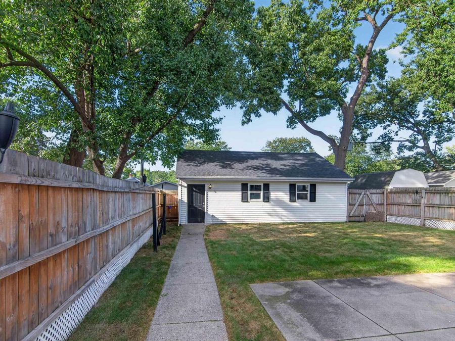 Property Image 32