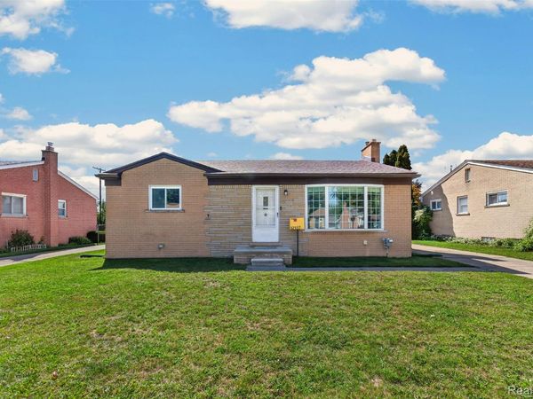 32137 Hees Street, Livonia, Mi 48150
