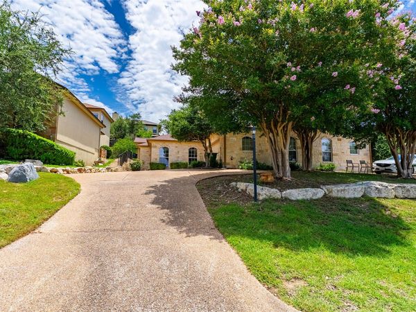 1305 Delsie DR, Unit A, Lakeway, TX 78734