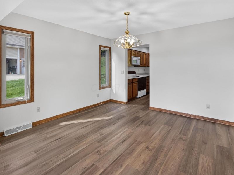 672 Alpine Circle, Heath, OH 43056 Photo 15
