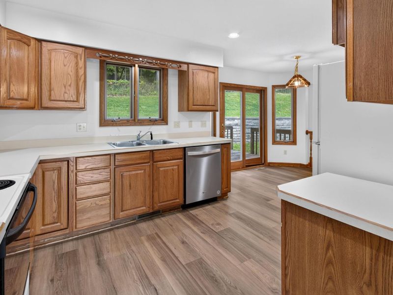 672 Alpine Circle, Heath, OH 43056 Photo 17