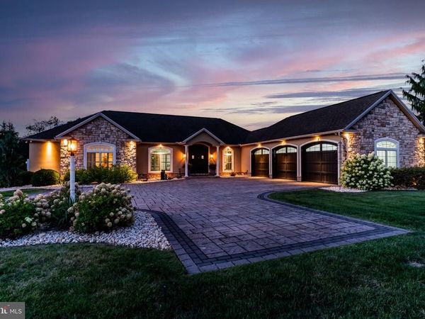 6208 LOOKOUT DRIVE, MECHANICSBURG, PA 17050