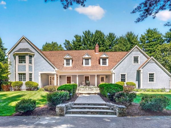 20 Winter Street, Medfield, MA 02052