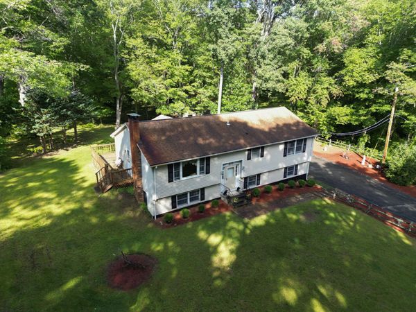 155 Long Hill Rd, West Brookfield, MA 01585