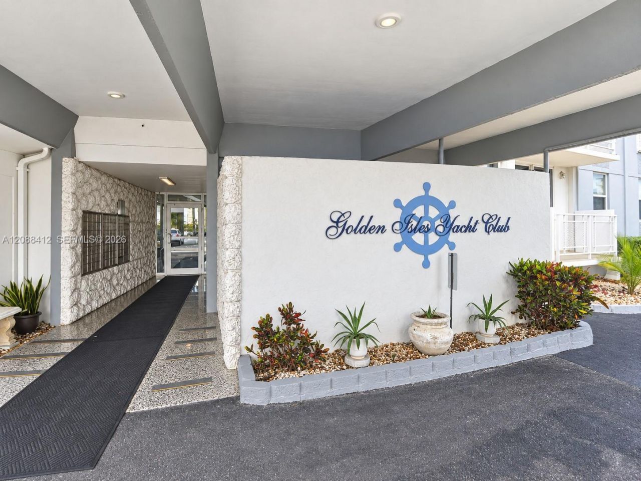 430 Golden Isles Dr, Unit 205, Hallandale Beach, FL 33009 Photo