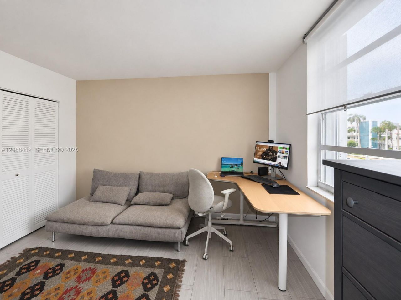 430 Golden Isles Dr, Unit 205, Hallandale Beach, FL 33009 Photo