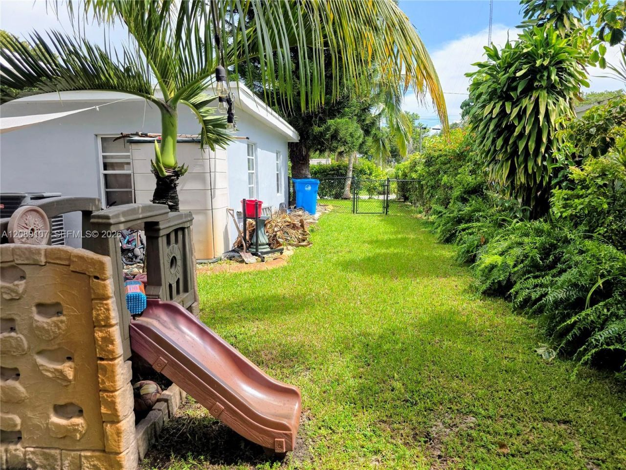102 Williams Rd, West Park, FL 33023 Photo