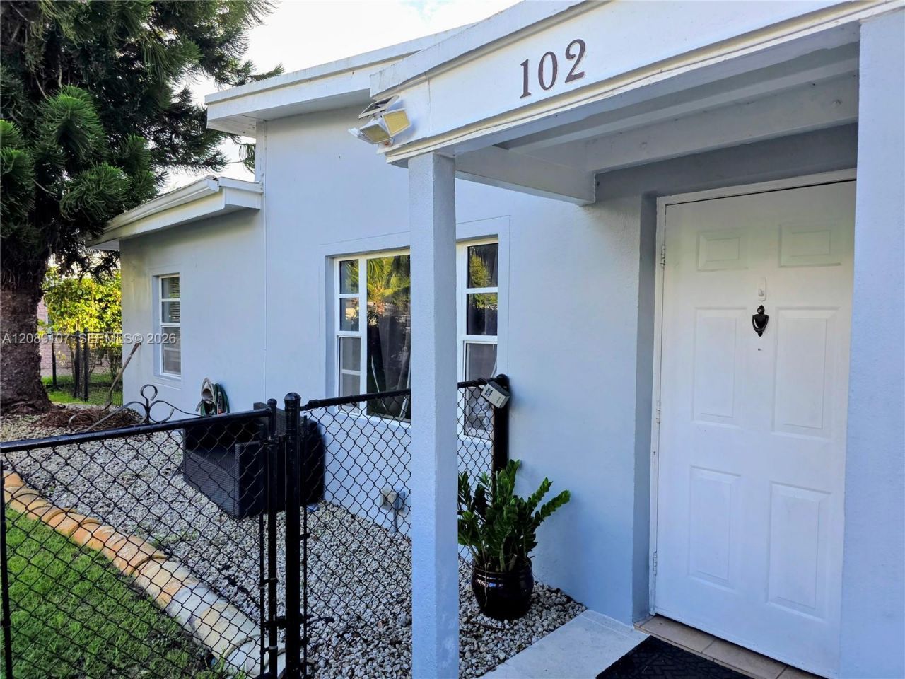 102 Williams Rd, West Park, FL 33023 Photo