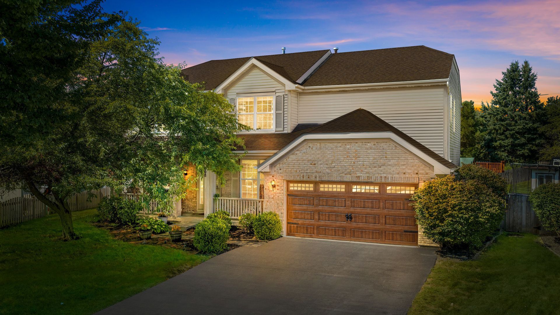 608 Whalen Court, North Aurora, IL 60542 Main Photo