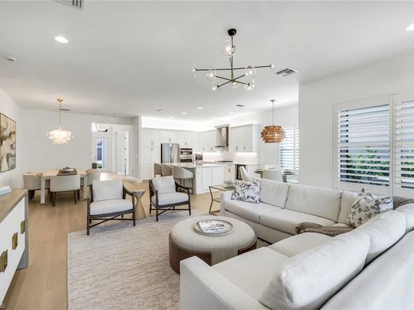 12255 Bonnet DR, NAPLES, FL 34120