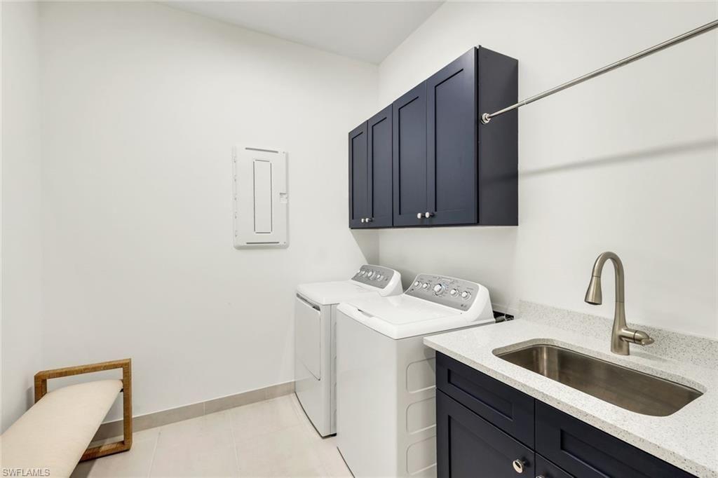 12255 Bonnet Dr, Naples, FL 34120 Photo