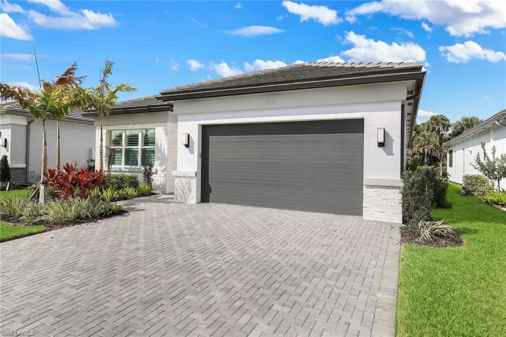 12255 Bonnet Dr, Naples, FL 34120 Photo