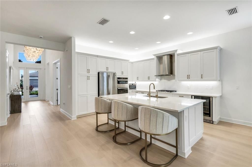 12255 Bonnet Dr, Naples, FL 34120 Photo