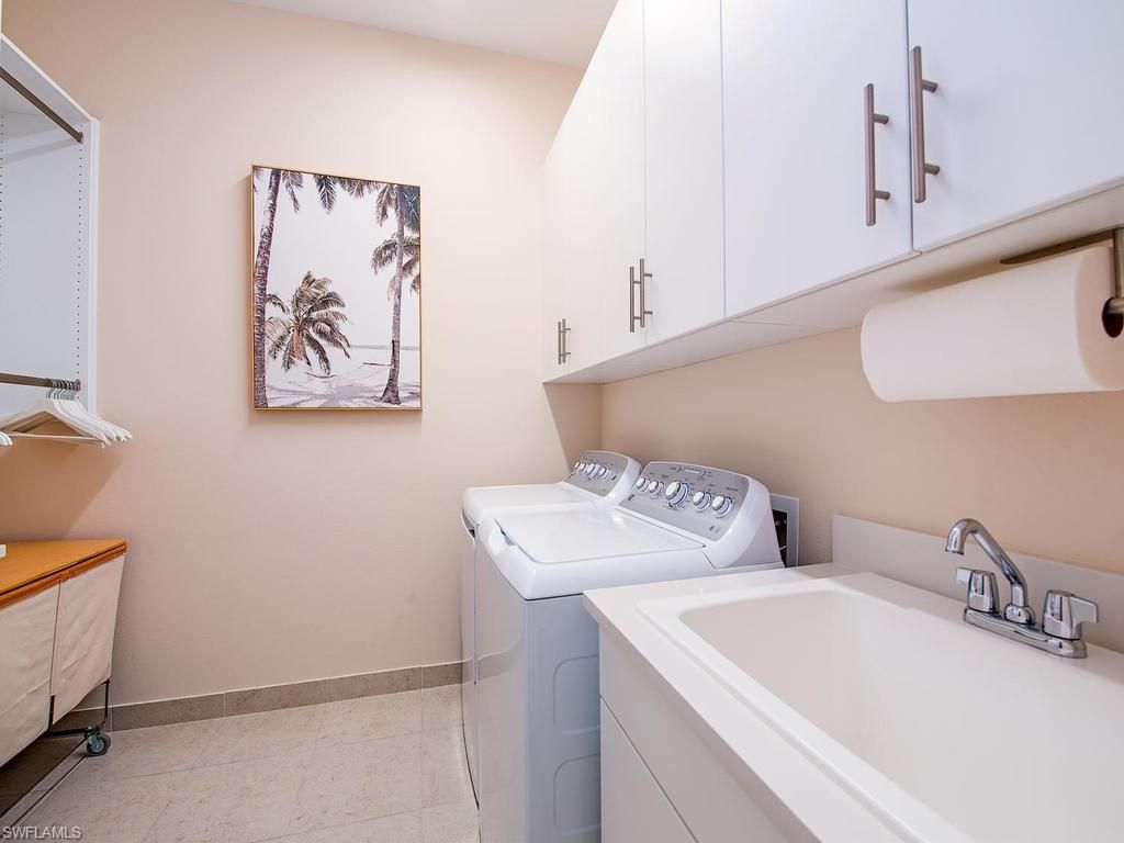 12058 Mimosa St, Naples, FL 34120 Photo