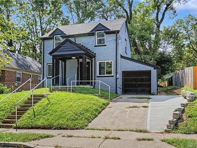 1127 Cedar Avenue, Cincinnati, OH 45224 Photo 2
