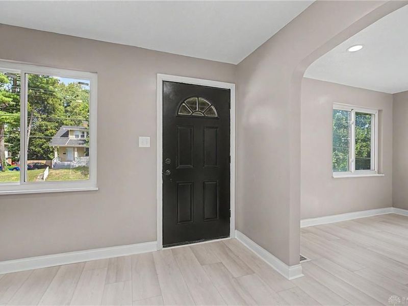 1127 Cedar Avenue, Cincinnati, OH 45224 Photo 9