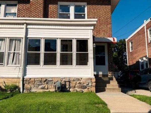 7 W COOKE AVENUE, GLENOLDEN, PA 19036